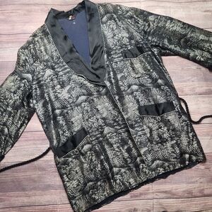 Vintage 60's Blue Japanese Smoking Jacket